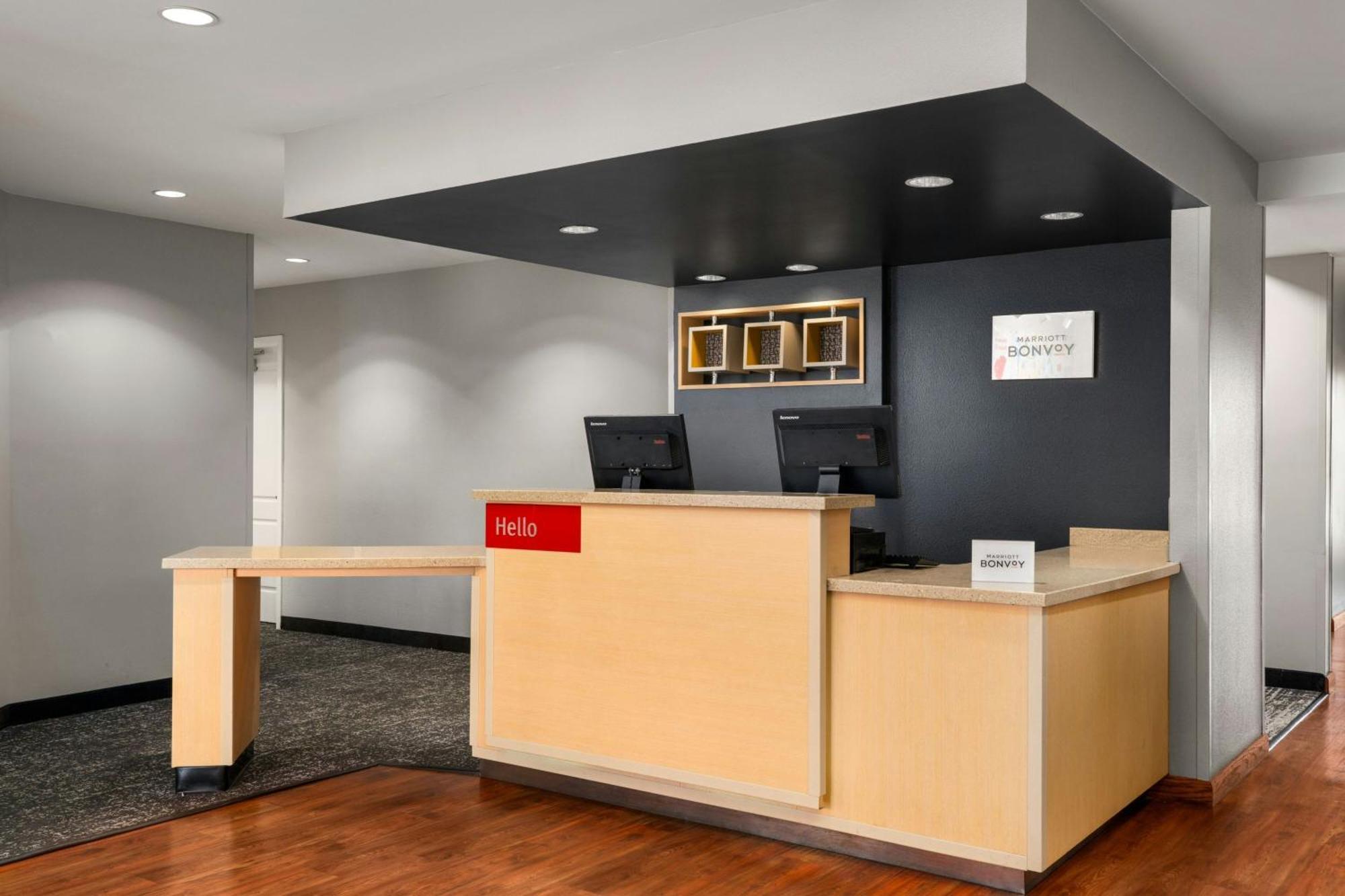 Towneplace Suites By Marriott Флорънс Екстериор снимка