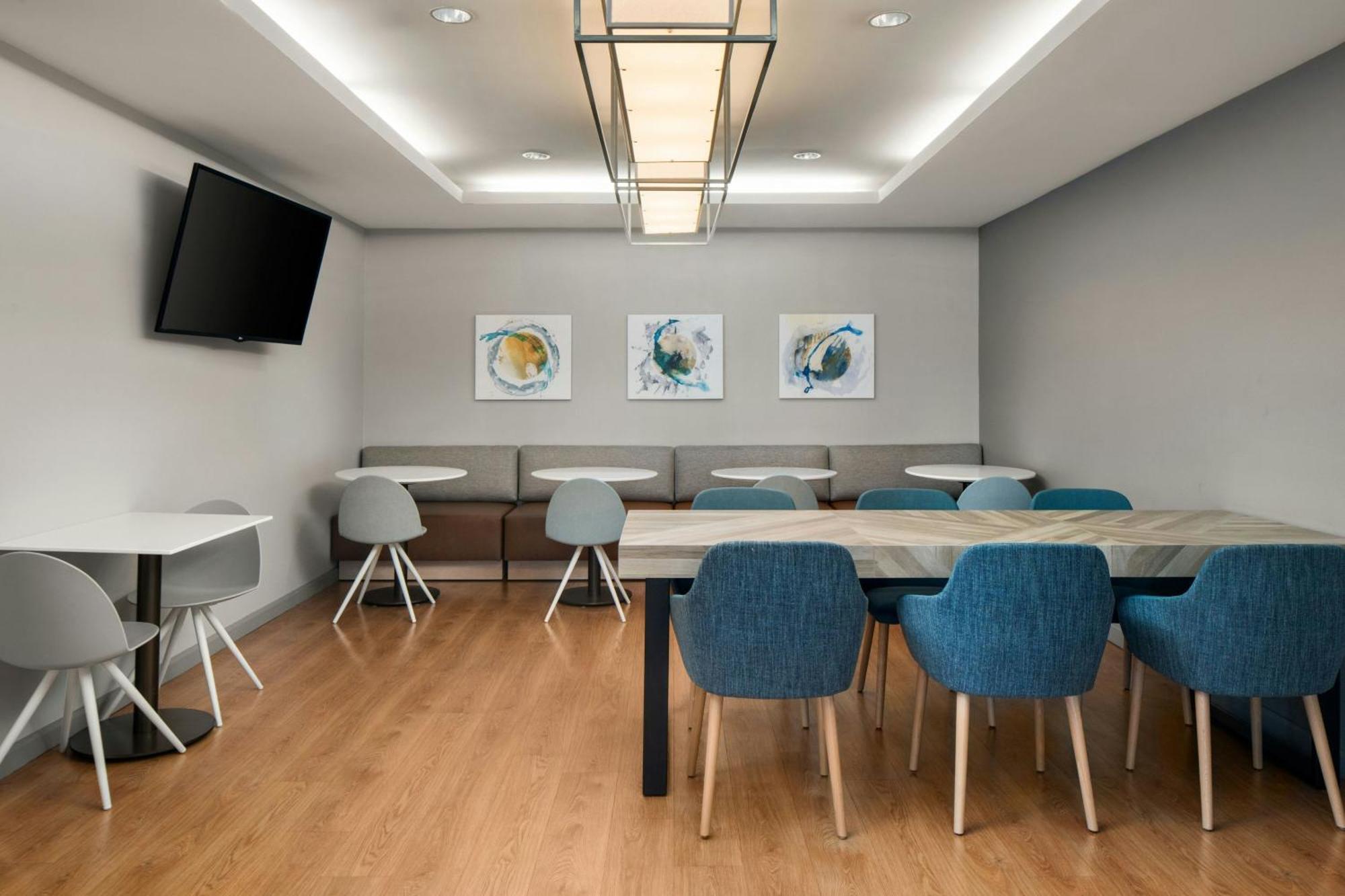 Towneplace Suites By Marriott Флорънс Екстериор снимка