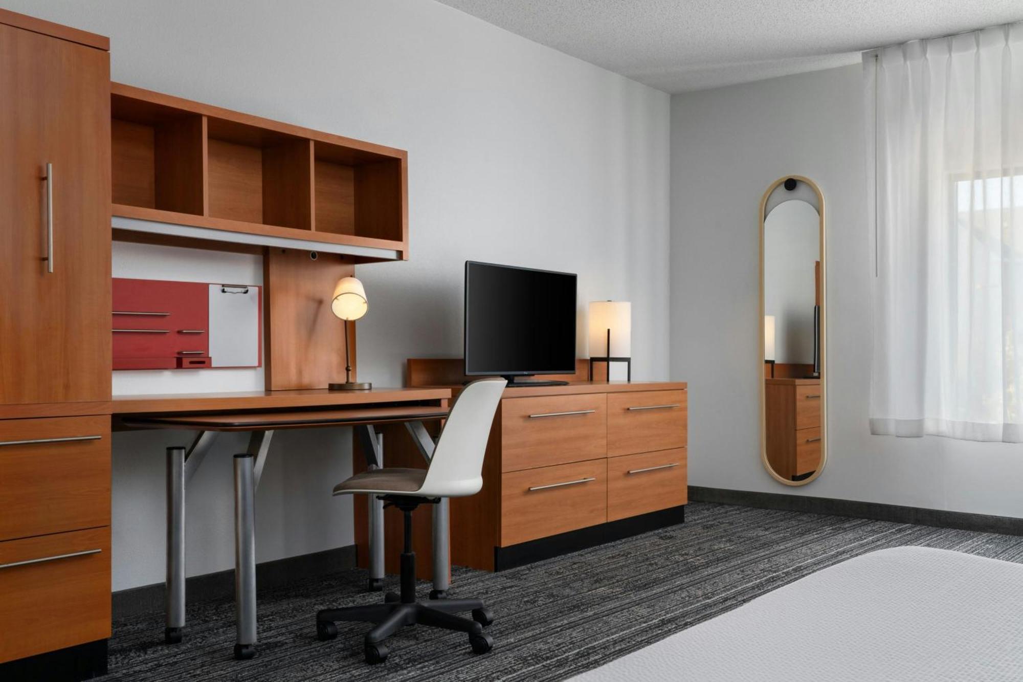 Towneplace Suites By Marriott Флорънс Екстериор снимка
